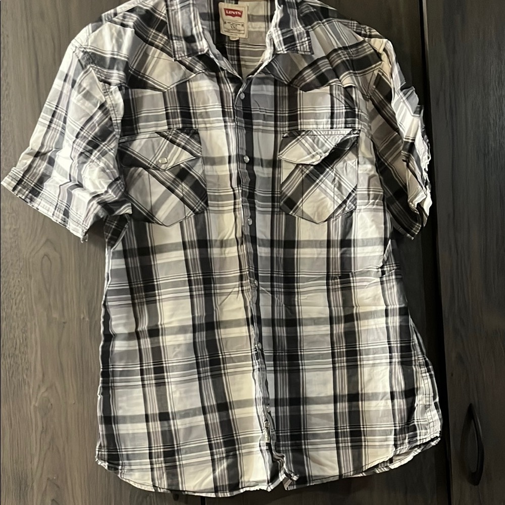 FLASH SALE! Levi’s Western Button down shirt size XXL